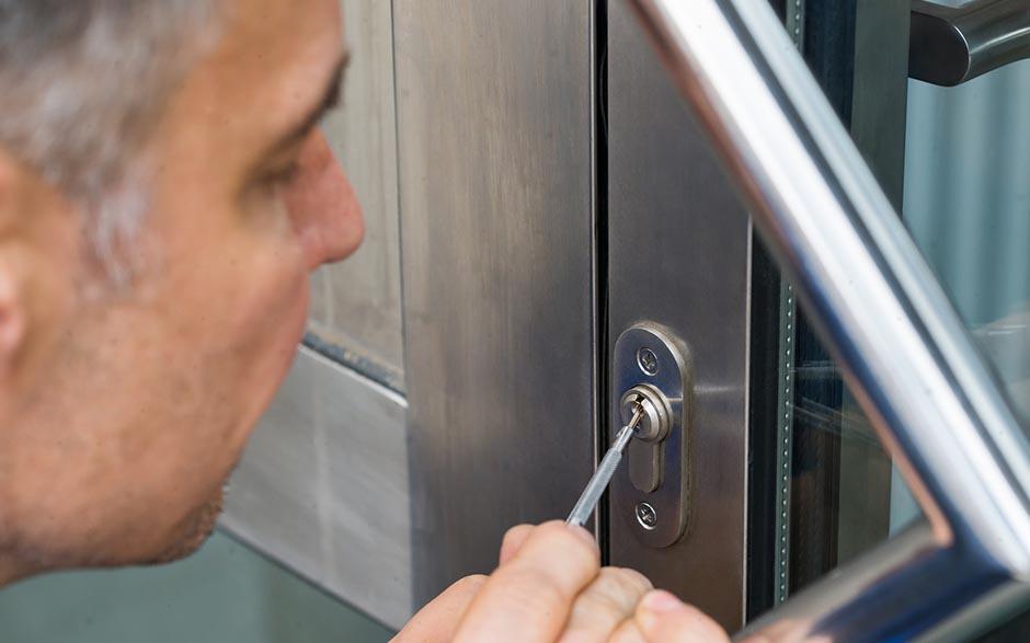 ouvrir porte sans clé Vaux-le-Pénil